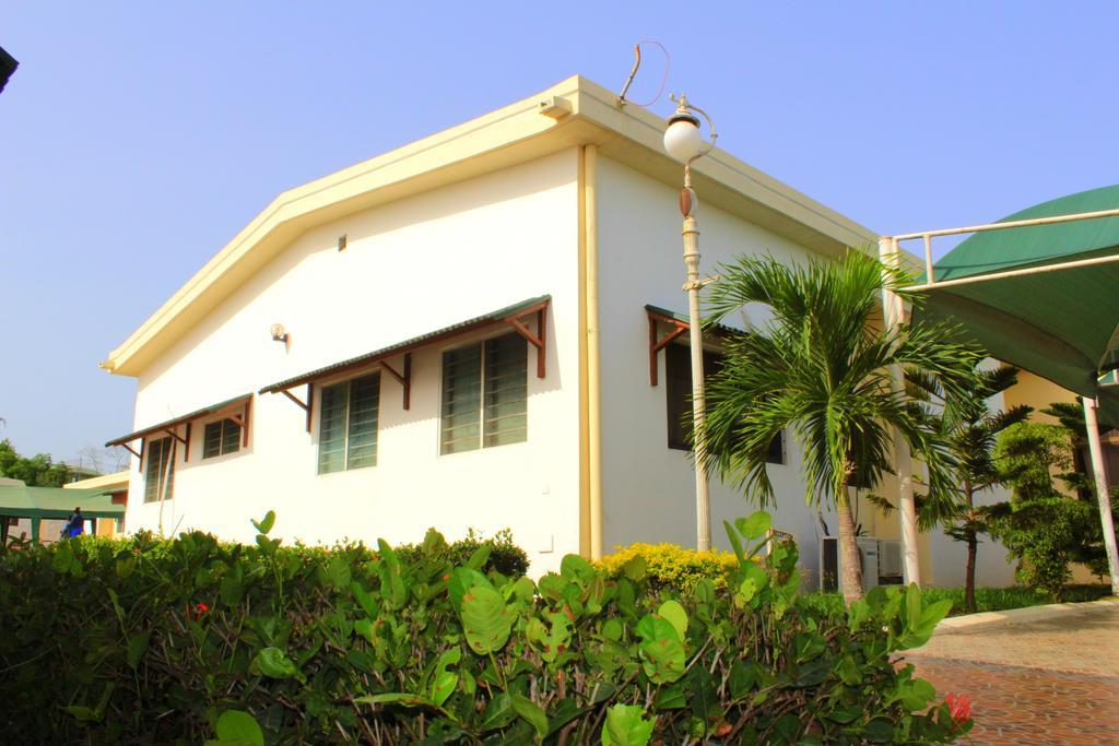 Hotel Loreto Cape Coast Exteriér fotografie